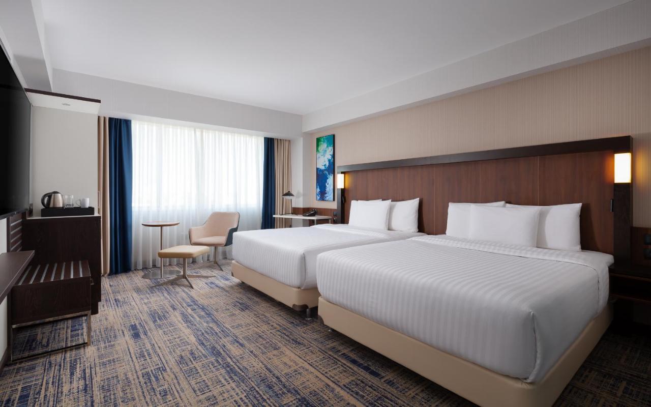 Courtyard By Marriott Tashkent Exterior foto