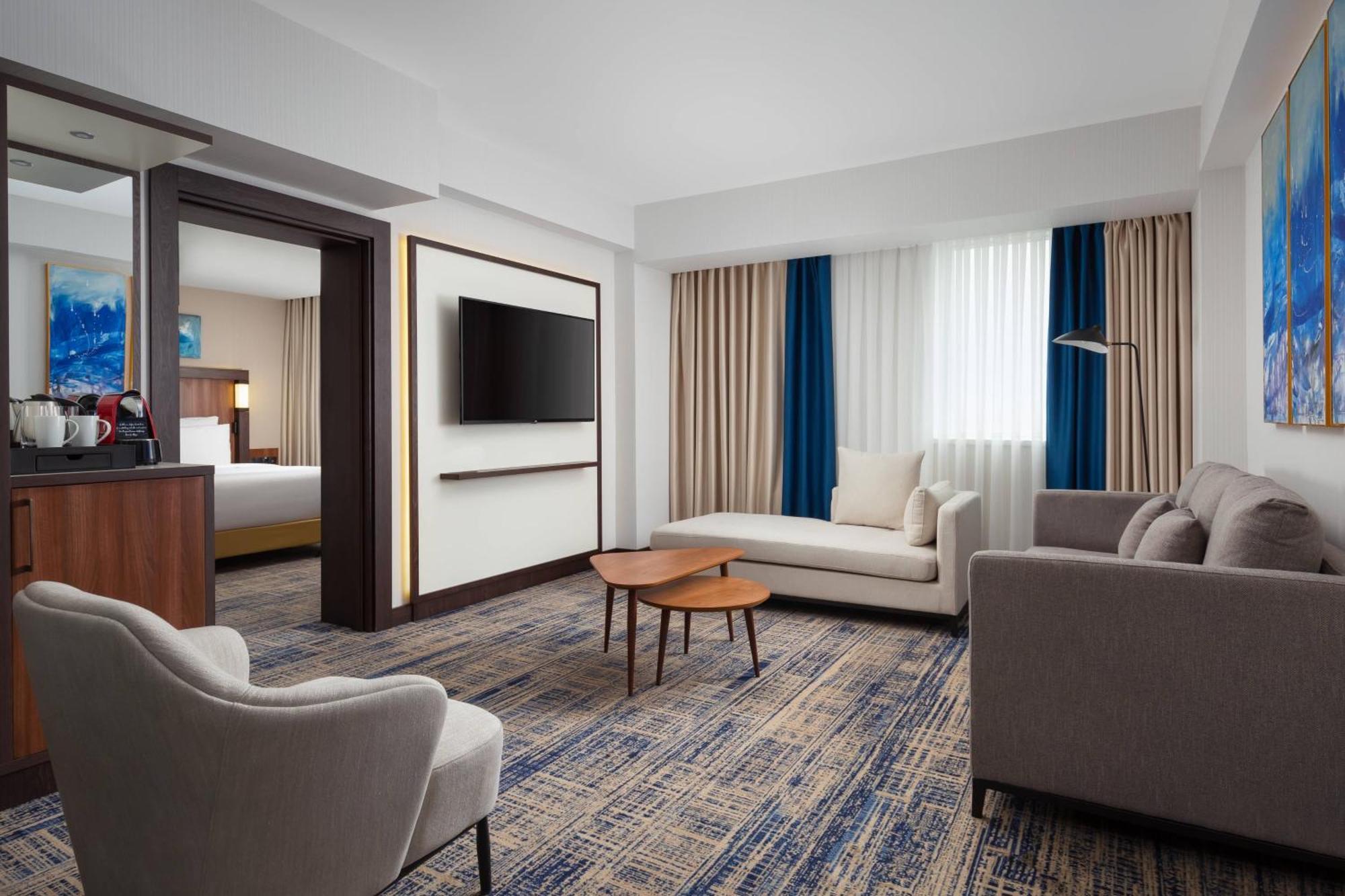 Courtyard By Marriott Tashkent Exterior foto