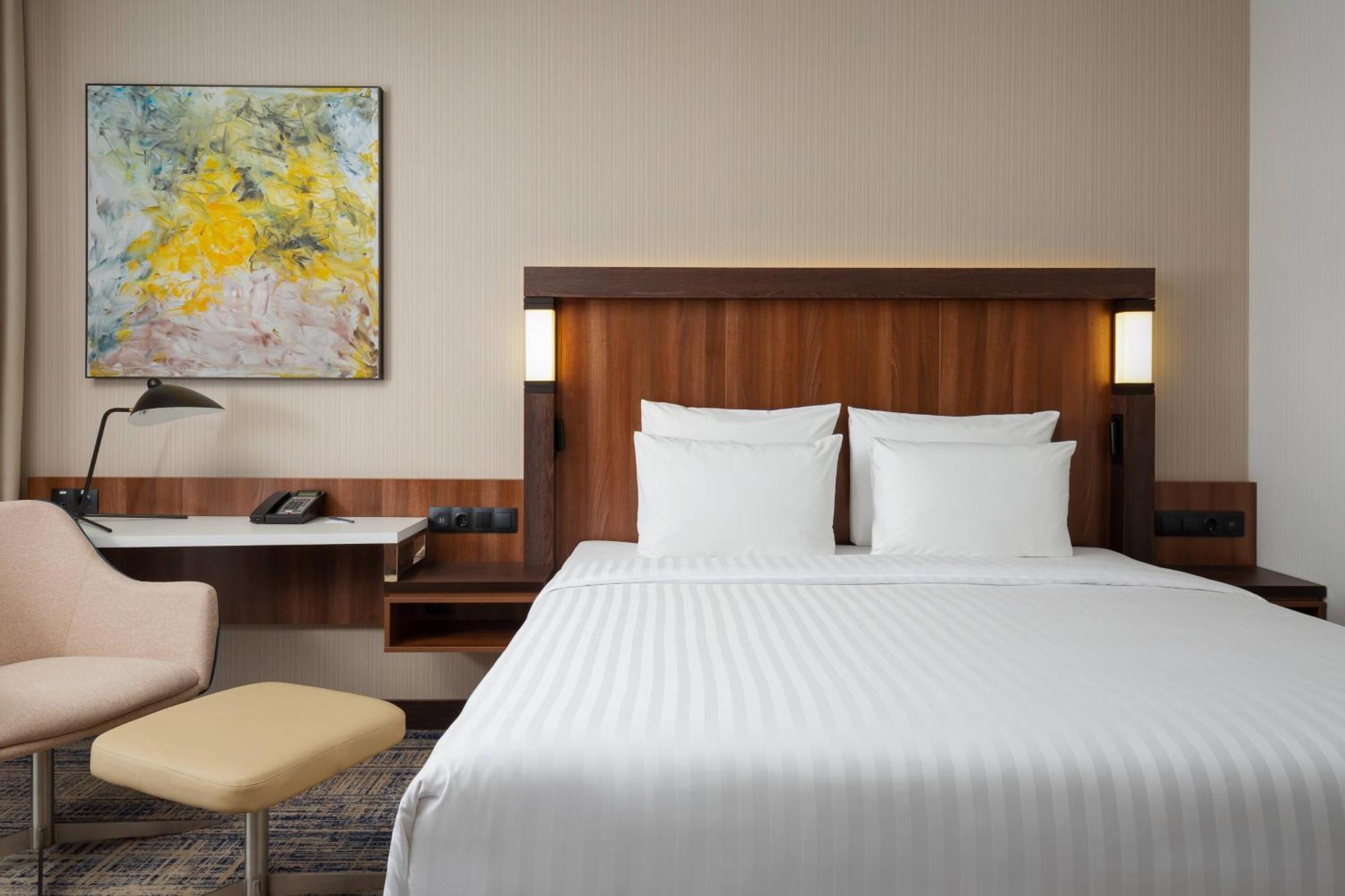 Courtyard By Marriott Tashkent Exterior foto