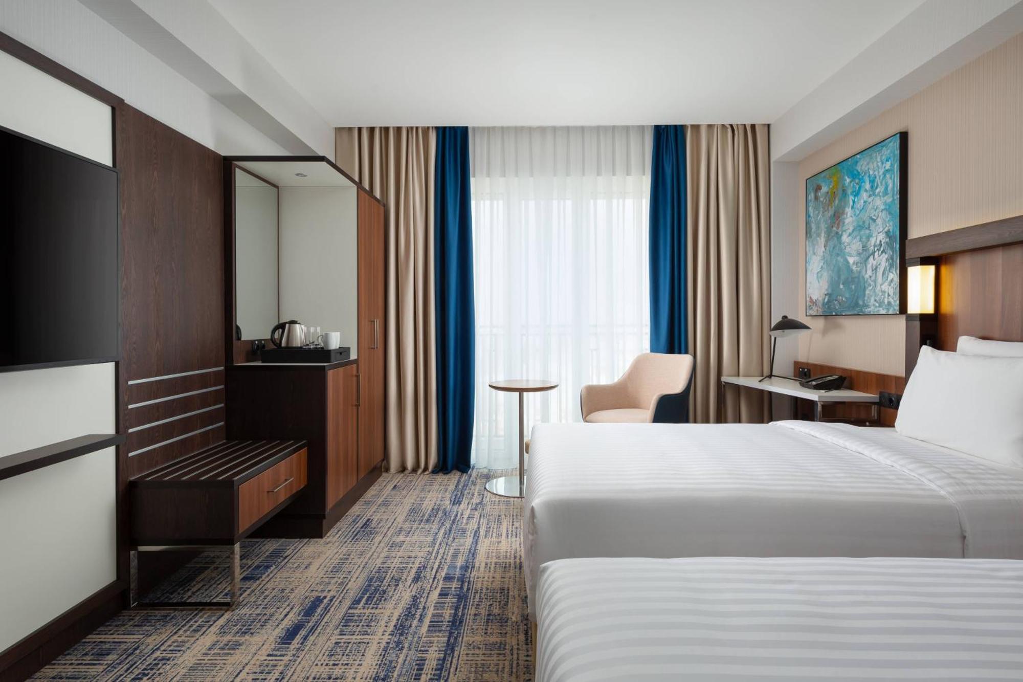 Courtyard By Marriott Tashkent Exterior foto