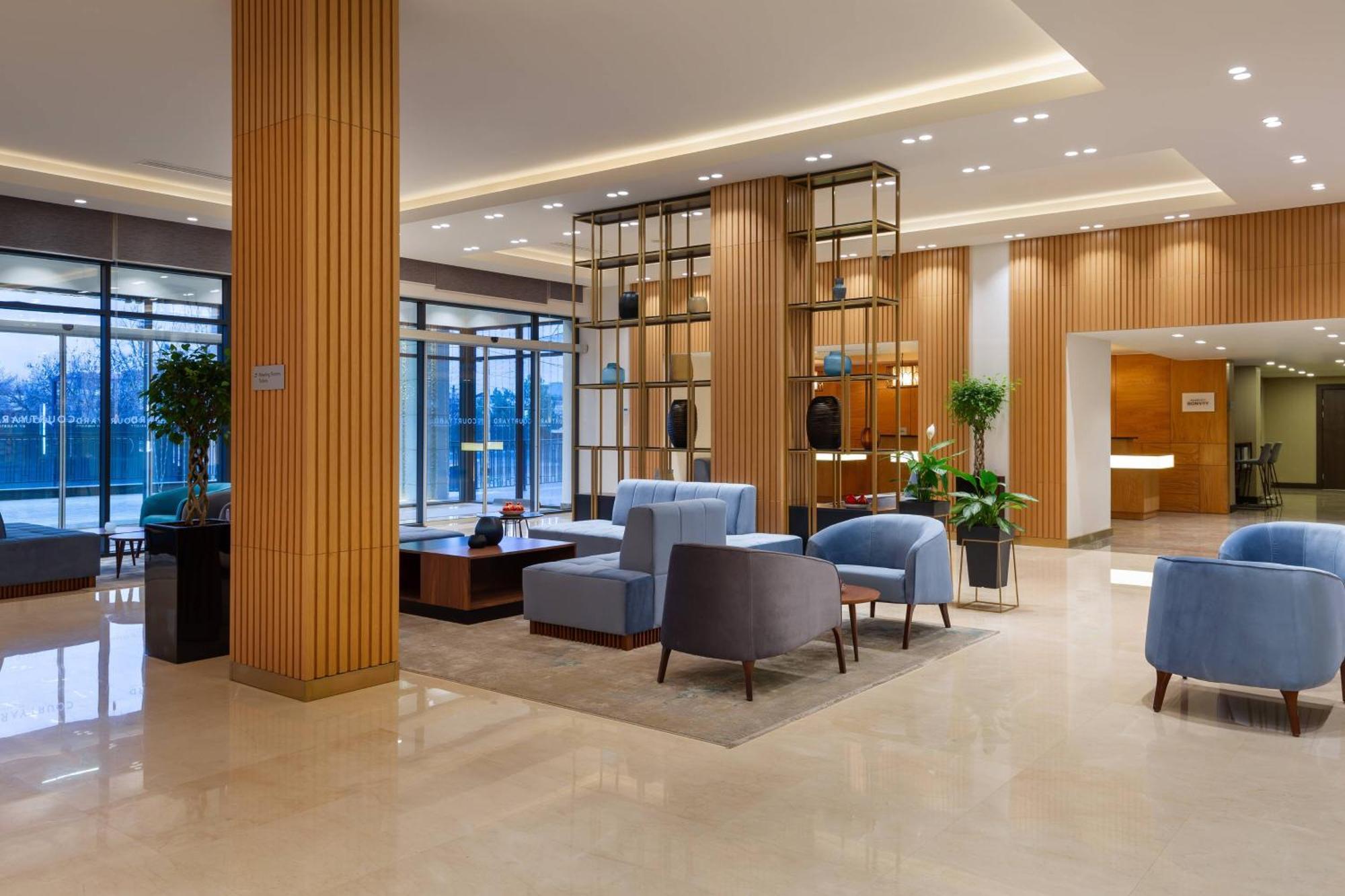 Courtyard By Marriott Tashkent Exterior foto